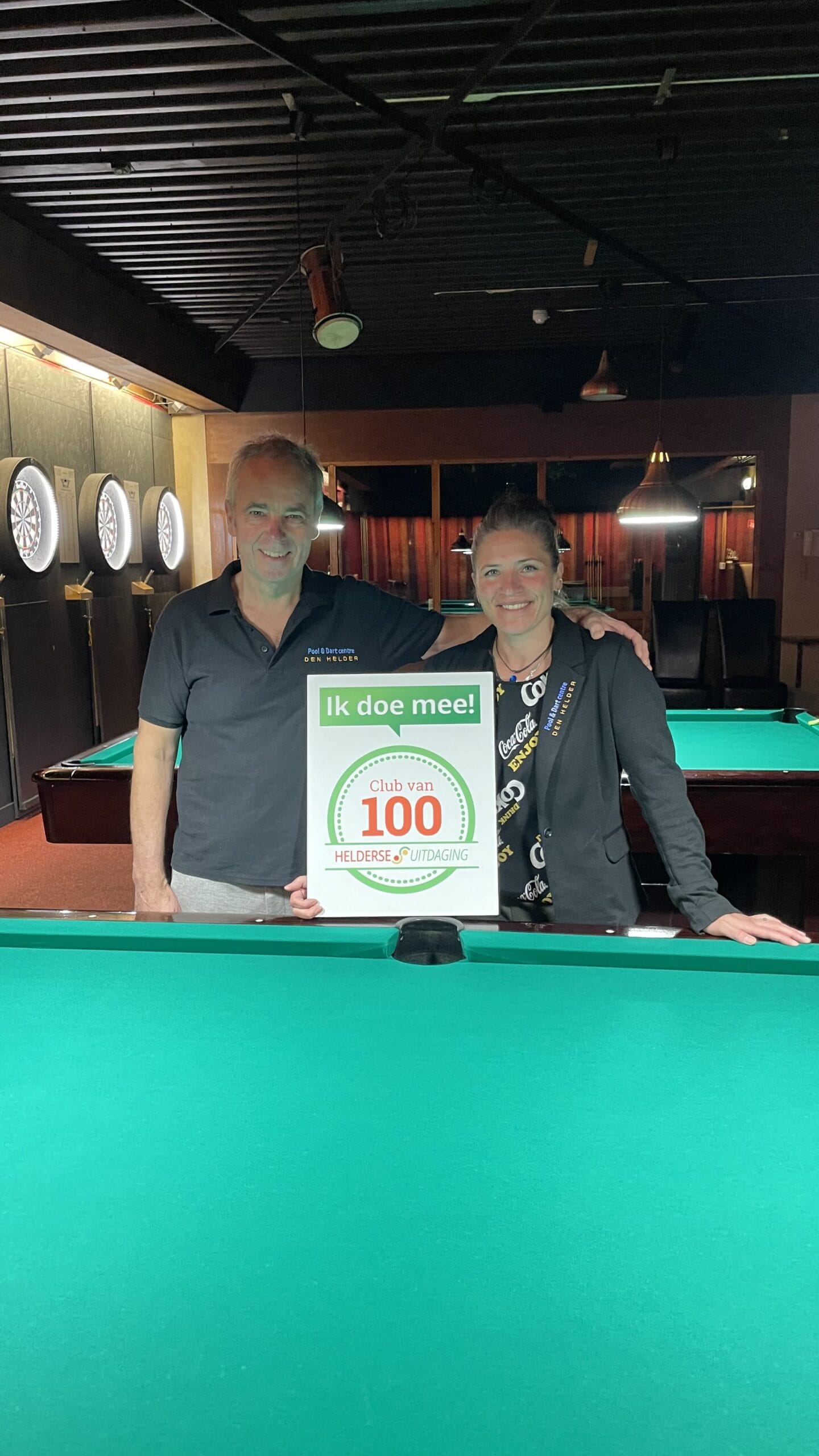 NIEUW LID CLUB VAN 100 Dart & Pool centre Den Helder Helderse Uitdaging